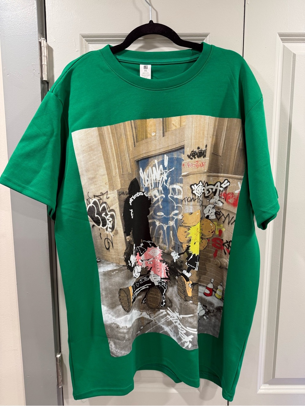 400 Gram 100% Cotton Green Graphic Kids T-Shirt with Street Art Print